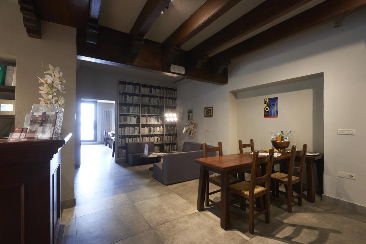 Residenza Accademia Otel Mantua Dış mekan fotoğraf